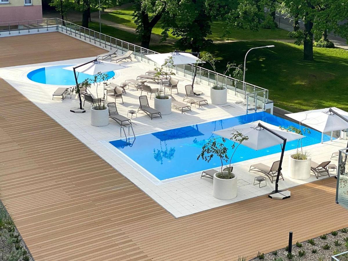 Apartamenty Navigator- Nadmorskie Tarasy Port Kolobrzeg Ngoại thất bức ảnh