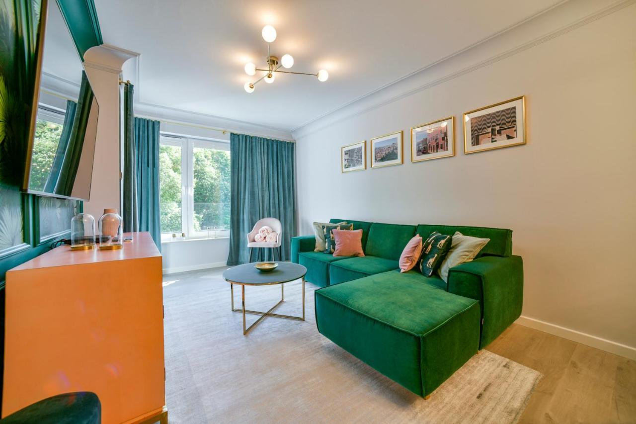 Apartamenty Navigator- Nadmorskie Tarasy Port Kolobrzeg Ngoại thất bức ảnh
