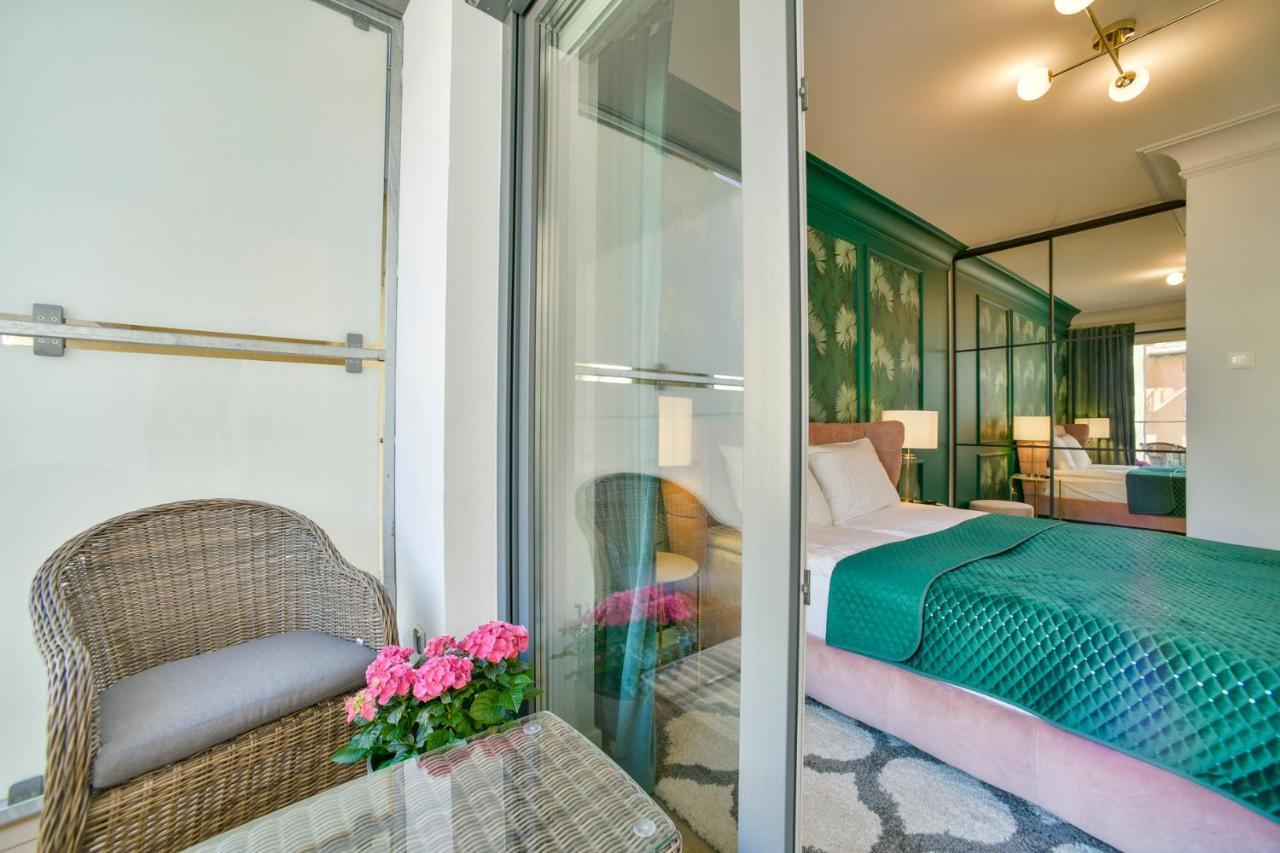 Apartamenty Navigator- Nadmorskie Tarasy Port Kolobrzeg Ngoại thất bức ảnh