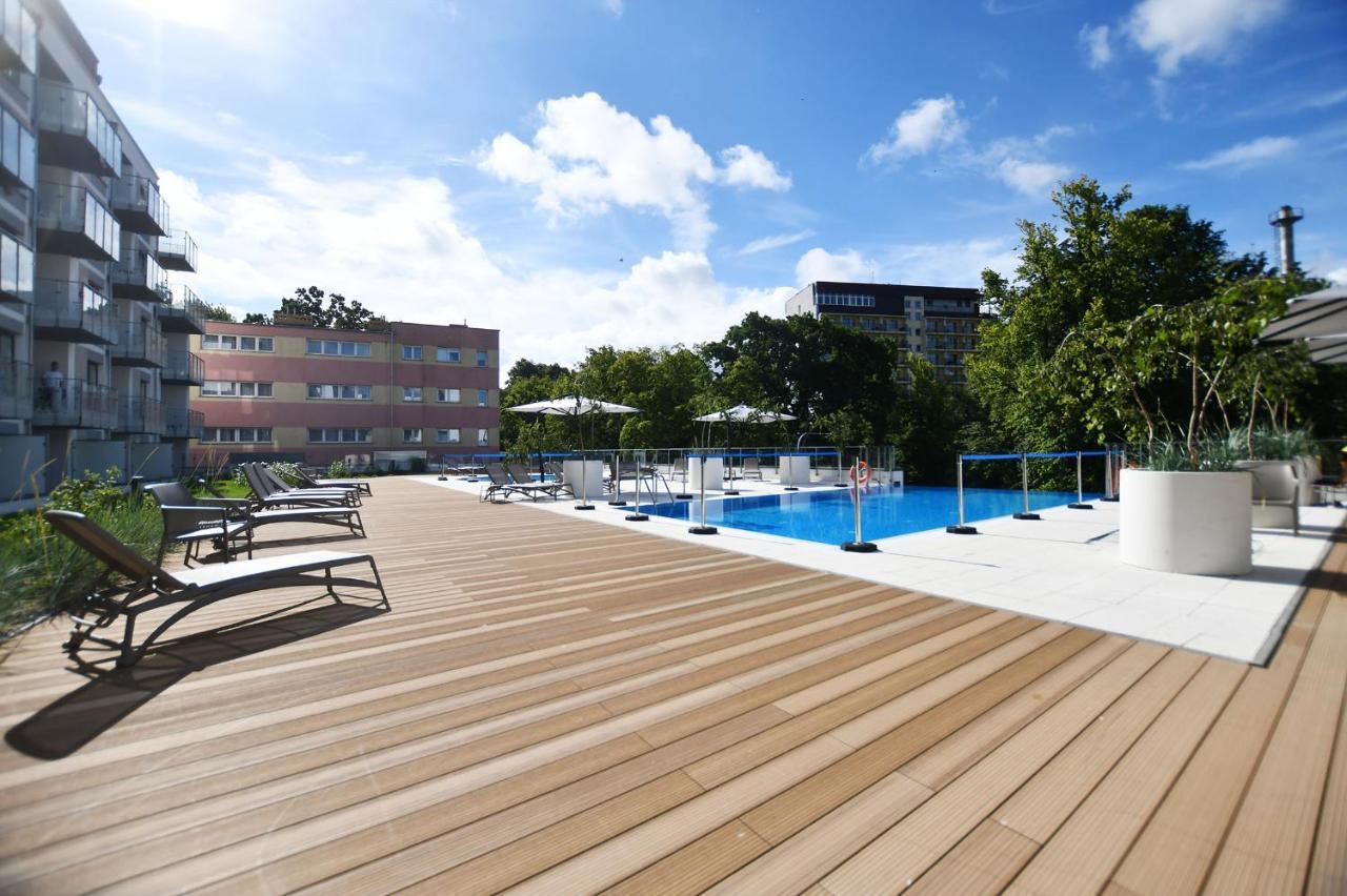 Apartamenty Navigator- Nadmorskie Tarasy Port Kolobrzeg Ngoại thất bức ảnh